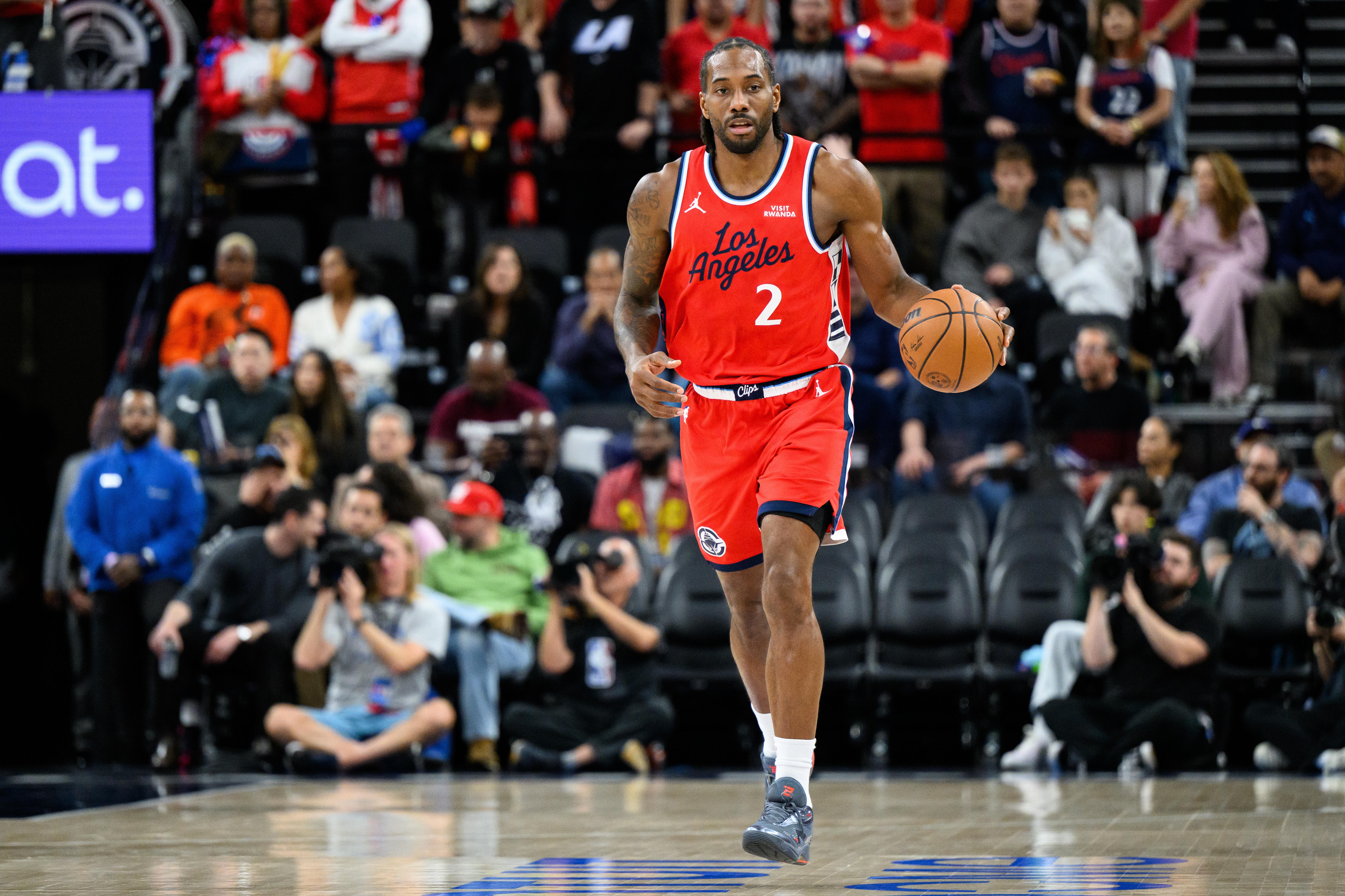 世界杯数据统计-杀戮机甲！伦纳德全场19投11中&amp;三分10中6 砍下34分4板3助1断